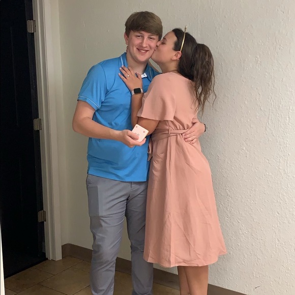 Meet your Posher, Zoe - Picture 14 of 17